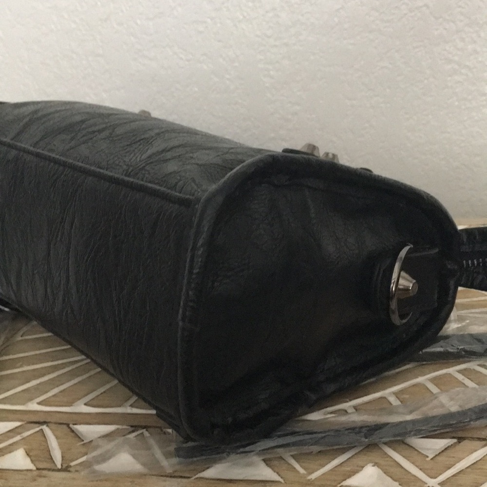 Sold - Picture 7 of 8